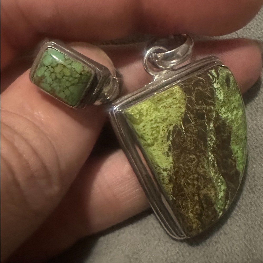 Sterling Silver Gaspeite Pendent Ring Sterling size 6.5 Women's /Men,s